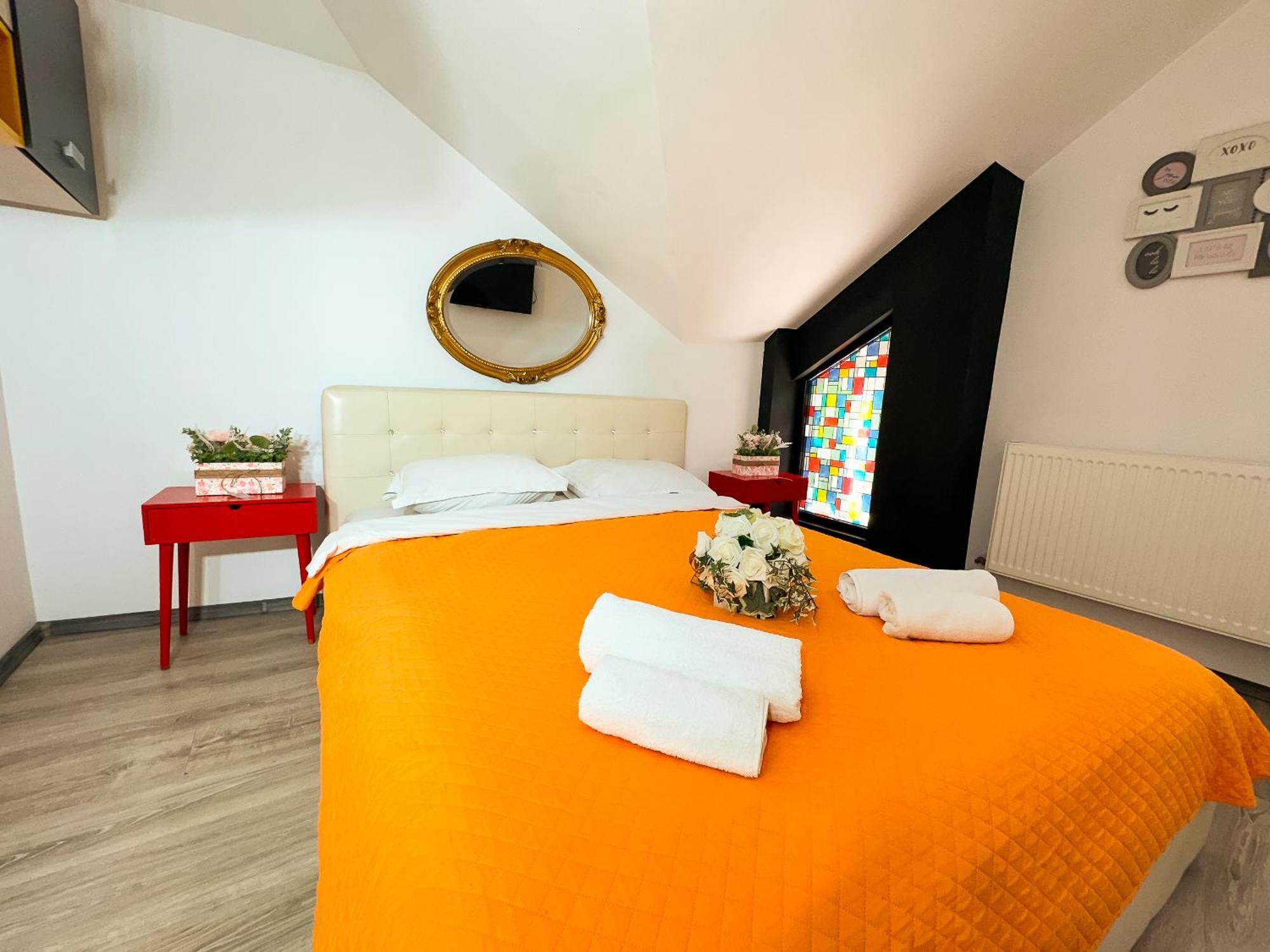 The Vintage - Wonderful Apartment In Best Location Крайова Экстерьер фото