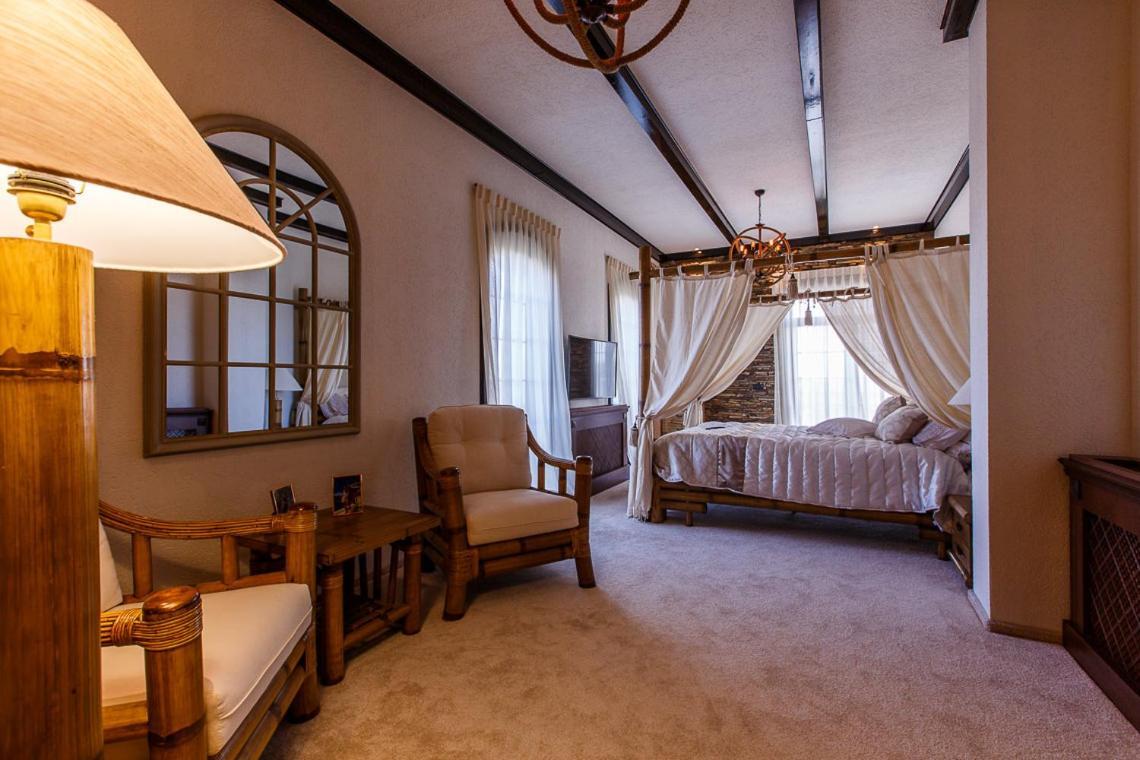 The Vintage - Wonderful Apartment In Best Location Крайова Экстерьер фото